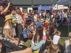 Dziki Zachód w Kosztowach. Piknik z kopytkiem w Przedszkolu nr 10