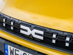 W kwietniu Dacia Sandero ponownie była bestsellerem w Europie, po 4 miesiącach nadal prowadzi Renault Clio