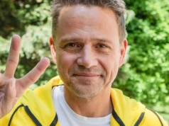 Żartobliwy Trzaskowski podzielił ekspertki. "Czy potrafi śmiać się sam z siebie?"