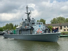16 Żuławski Pułk Logistyczny zaprasza na swoje święto. ORP Śniardwy wchodzi do Elbląga