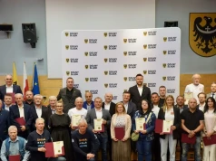 Boiska, trybuny, sprzęt – dolnośląskie kluby ze wsparciem samorządu