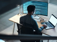 Programiści nie chcą kodować bez AI. Nowy problem branży IT