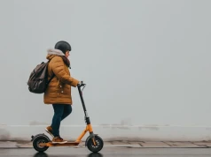 Obowiązkowe kaski dla dzieci poruszających się na hulajnogach, rowerach czy deskorolkach