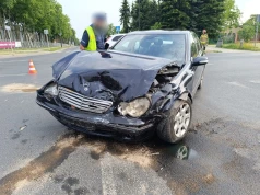 Wjechała na skrzyżowanie nie patrząc na znaki. Trzy osoby w szpitalu po wypadku w Lublinie