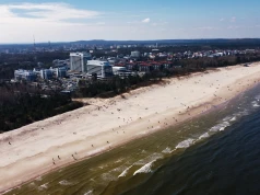 Najpiękniejsza plaża nad Bałtykiem ma 200 m szer. Pomieści sporo parawanów bez narzekania