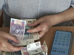 Wyrównanie pensji w tym wypadku jest obowiązkowe. Jest jedno "ale"