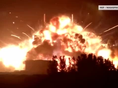 Kula ognia na Ziemi czy tykająca bomba w kosmosie? Eksplozja rakiety Bezosa to nic przy tym, co robią Chińczycy