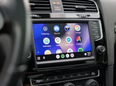 4 aplikacje na Android Auto, których warto używać poza Mapami i Spotify