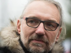 Mateusz Kijowski wziął się do roboty. Dobski znalazł go w popularnej aplikacji