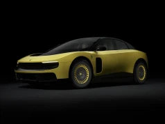Lamborghini broni rezygnacji z elektryka po burzy wokół Ferrari Luce