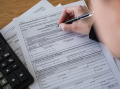 Fiskus zaciera ręce. Prawie 2,5 miliona Polaków przekroczyło ten próg i musi dopłacać