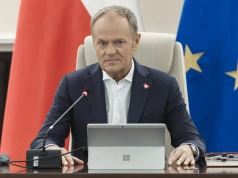 2333 zł co miesiąc dla każdego zamiast 800 plus. Zapadła decyzja