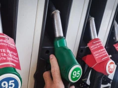 Kolejki na stacjach i limity paliwa. Rosja uspokaja mieszkańców
