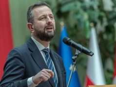 Kosiniak-Kamysz nie zastanawiał się dwa razy. Wojsko leci do Chin po 24-letnią Polkę