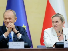 Rząd przyjmie zakaz smartfonów w szkołach. Nowacka o terminie