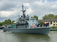 16. Żuławski Pułk Logistyczny zaprasza na swoje święto. ORP Śniardwy wchodzi do Elbląga
