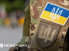 Decyzja Zełenskiego o uhonorowaniu UPA wywołuje krytykę w Polsce