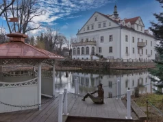 Uciec z Wrocławia na jeden dzień? To miejsce w Rudawach robi robotę