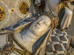 Królowa Elisenda, klasztor w Barcelonie i zaskakujące wyniki badań pochówków