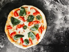 Ser do pizzy - mozzarella fior di latte, w kostce czy bocconi?