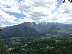 Koniec szpecących reklam pod Tatrami. Zakopane odsłoni góry