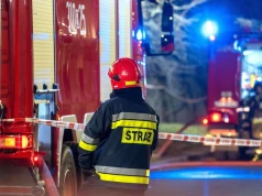 Potężny pożar hali w Płocku. Dym zasnuł całe miasto