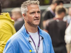 Ralf Schumacher, legenda Formuły 1, poślubił ukochanego w Saint-Tropez. Są razem od czterech lat