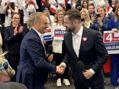 Donald Tusk rozwiązał struktury regionalne KO. Inicjatorzy referendum wbijają szpilkę