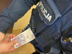 Pięć tysięcy za bezkarność? Tyle pijany przestępca drogowy chciał wręczyć policjantom