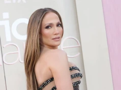 Jennifer Lopez zmieniła sposób stylizacji brwi. Odjęła sobie kilka lat