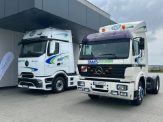 SK 1853 Grossraum i Actros L 1848 Procabin na odbiorze u opolskiego dealera