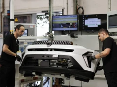 Renault potwierdza i podpisuje umowę ze związkami zawodowymi. 5 nowych modeli dla fabryk w Hiszpanii