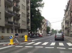 Zakrwawiony mężczyzna leżał na ulicy w centrum Katowic. Twierdził, że został pobity
