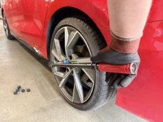 Wracamy do warsztatu z kolejnym testem MILWAUKEE®. Tym razem sprawdziliśmy klucz dynamometryczny Click Torque.