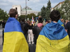 Synowie ukro-elit w Europie, biedacy na froncie