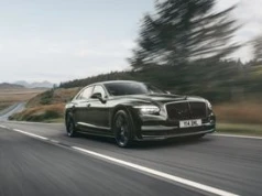 Nowy Bentley Flying Spur zmienia przód, nie zmienia komfortu