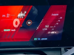 Nowe Renault Clio 1.8 160 KM – jak różni się spalanie pomiędzy trybami Comfort a Sport?