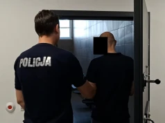 Sprzedawał narkotyki dzieciom. Policjanci znaleźli to w jego mieszkaniu