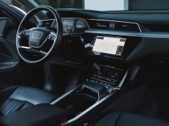 Koniec cichego przekraczania prędkości? Nowe auta dostały elektronicznego strażnika