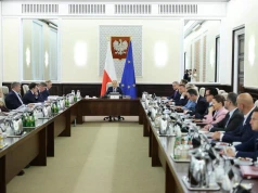 W końcu! Zakaz używania telefonów w szkołach podstawowych od 1 września 2026 roku