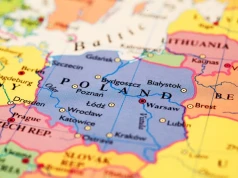 Gospodarka rośnie szybciej. Ekonomiści drapią się w głowy – coś się nie zgadza