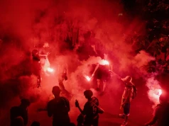Czy Paryż musi płonąć? Nie zawsze tak było. WIDEO