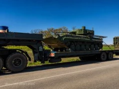 Ukraińskie BMP z tajemniczą wieżą. Robi ze złomu użyteczną maszynę