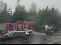 Wyciek gazu przy ulicy Spółdzielczej. Na miejscu straż pożarna, policja i pogotowie gazowe