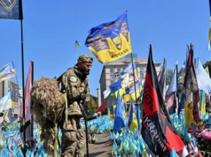 Nie pouczajmy Ukraińców, pod jakimi sztandarami mają ginąć — także za naszą wolność