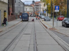 Dariusz Wójtowicz składa zawiadomienie do prokuratury. Czy remont torowiska tramwajowego przerwano z motywów politycznych?