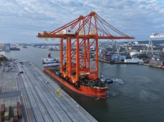 Nowa inwestycja wzmocni polski port. Konstrukcję wyprodukowano w Chinach