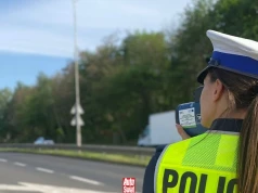 Policjanci często stają za znakiem D-42. W Boże Ciało mogą posypać się mandaty