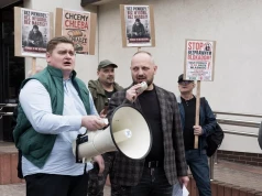 W upadłości i bez pensji