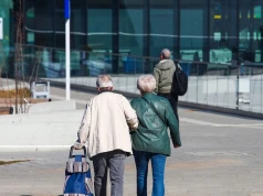 Emerytura dużo niższa od ostatniej pensji. ZUS nie pozostawia złudzeń